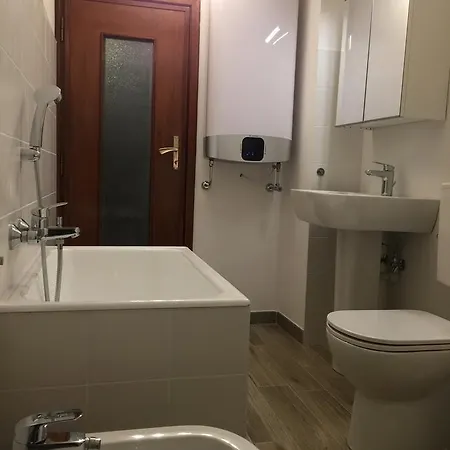 Apartment Lovely In The Centre Of *